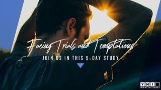 Facing Trials & Temptations Tiago 1:12 Nova Versão Internacional - Português