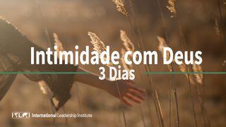Intimidade com Deus Jeremias 31:3 Nova Versão Internacional - Português